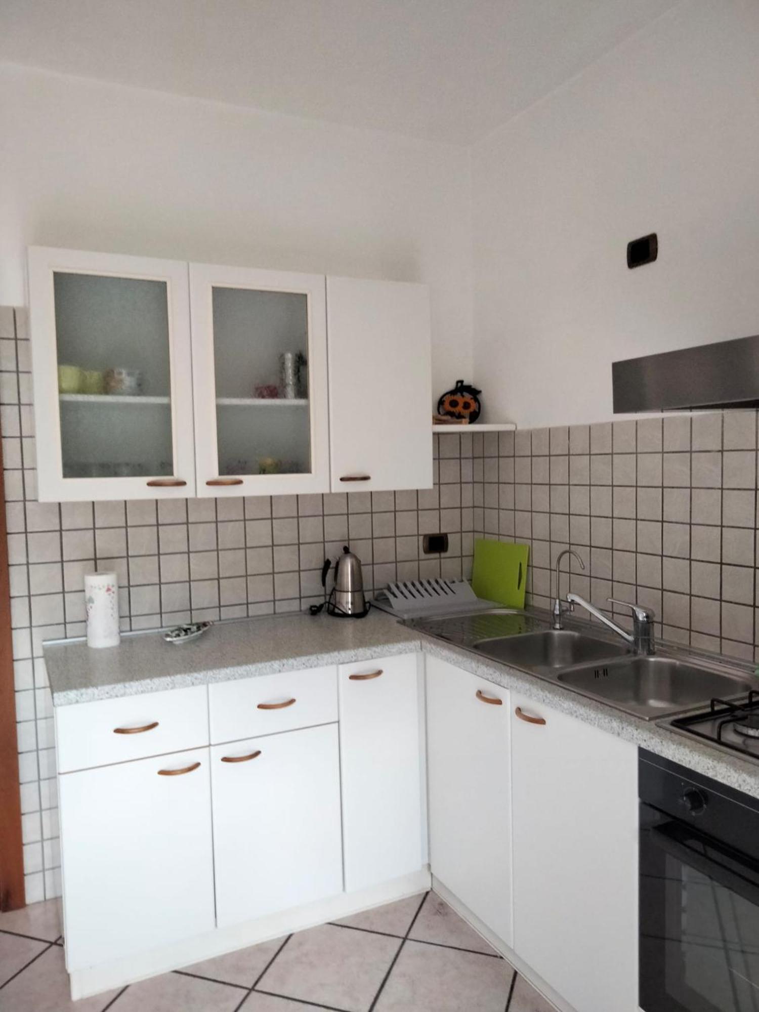 La Casa Sul Lago Apartments - Olive Tree Apartment ليمونِ سول غاردا المظهر الخارجي الصورة